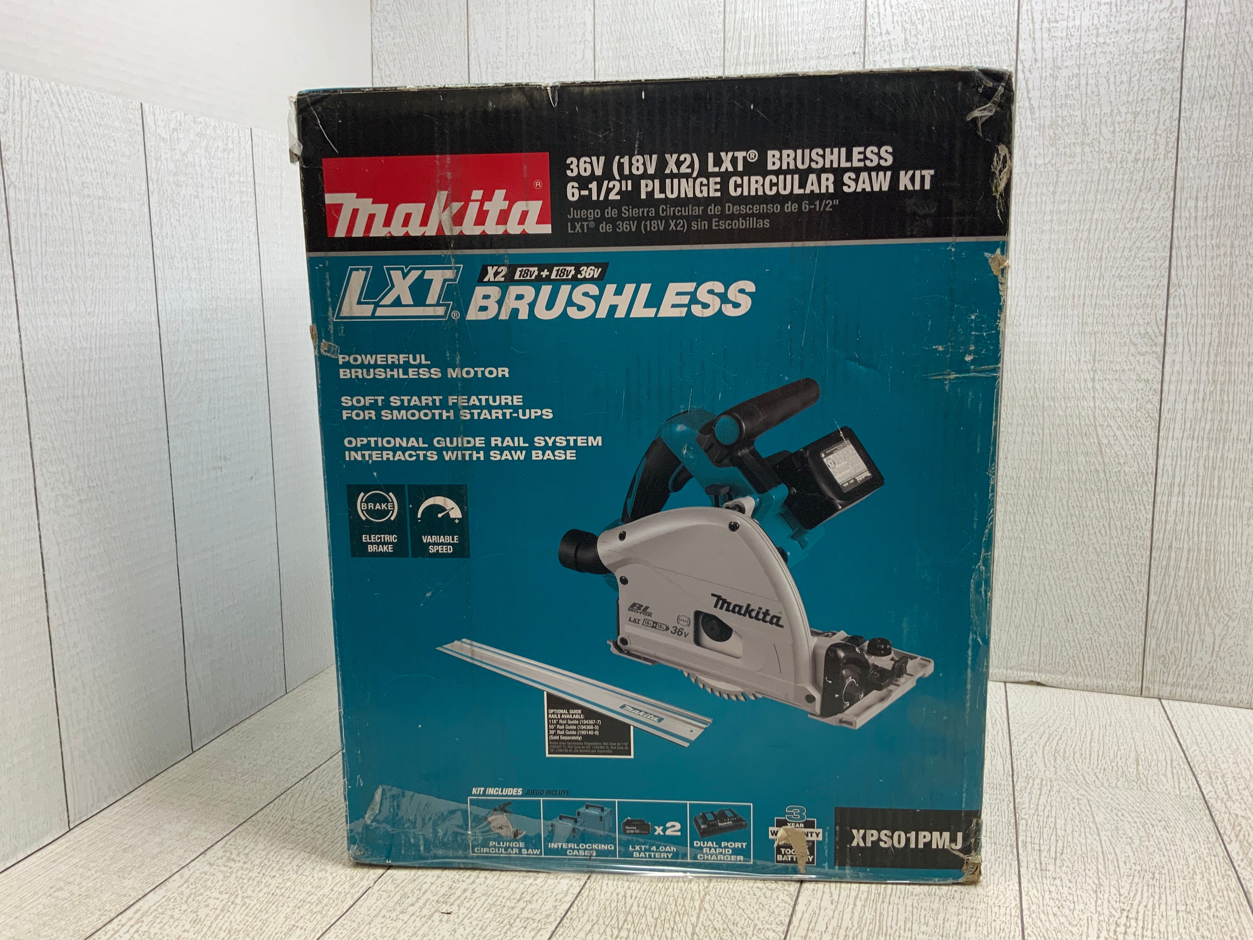 Makita XPS01PMJ 36V LXT Brushless Cordless 6-1/2" Plunge Circular Saw Kit (8055783227630)